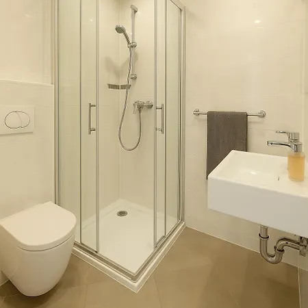 Salum Дом отдыха Трогир